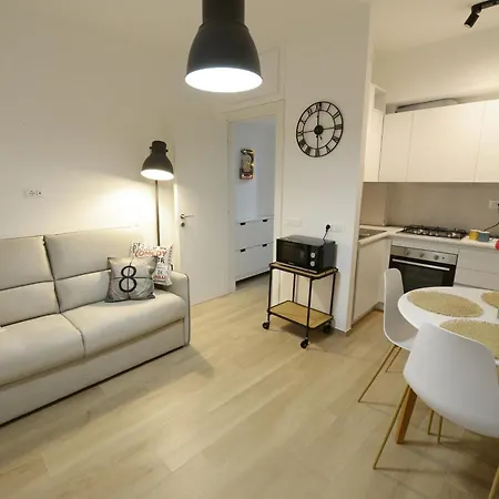 Апартаменты Cinecitta Рим